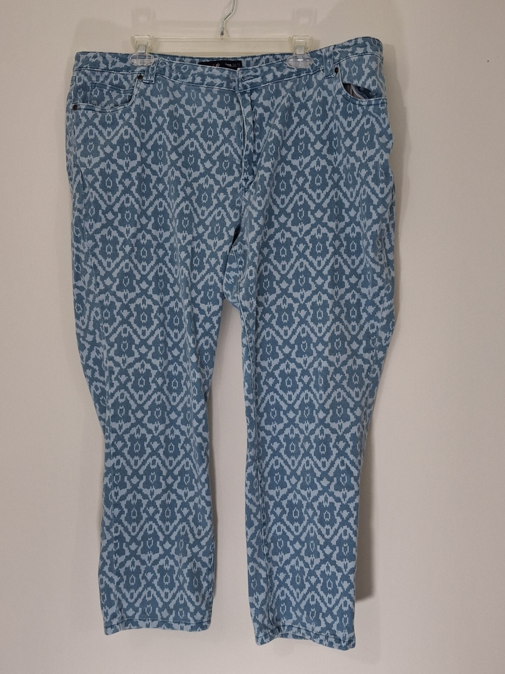 Denim 24/7 Blue Patterned Cropped Jeans, Size 22W